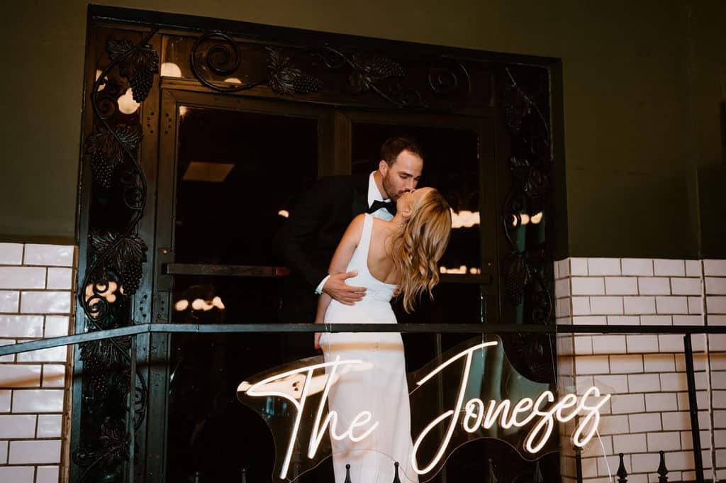 wedding details in fayetteville arkansas