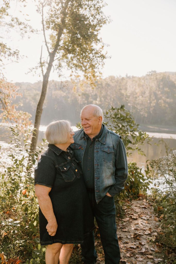 family photos at lake taneycomo