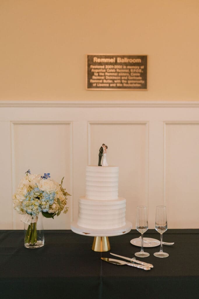 junior league little rock wedding reception