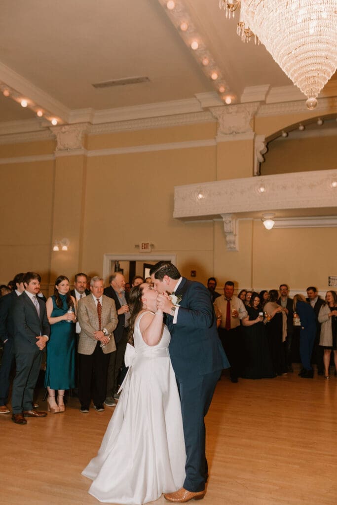 junior league little rock wedding reception