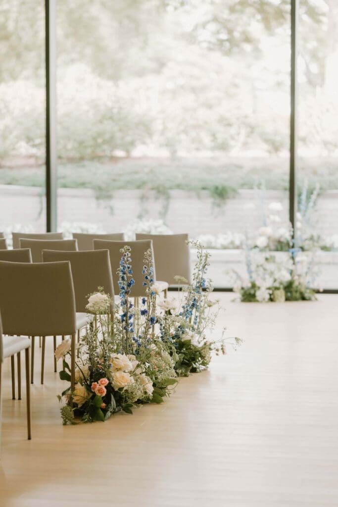 wedding ceremony details at arkansas museum of fine arts in little rock 