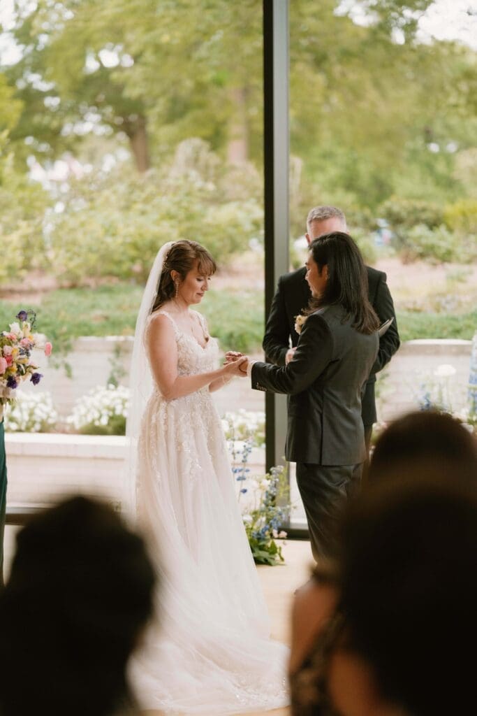 wedding ceremony at arkansas museum of fine arts