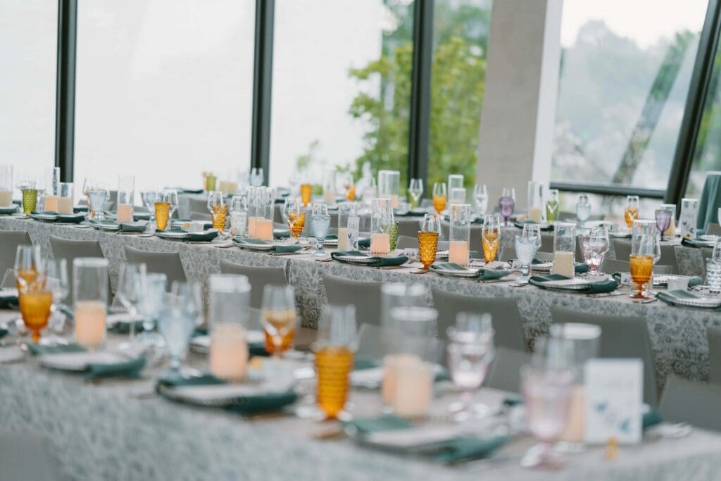 wedding reception details at arkansas museum of fine arts in little rock 