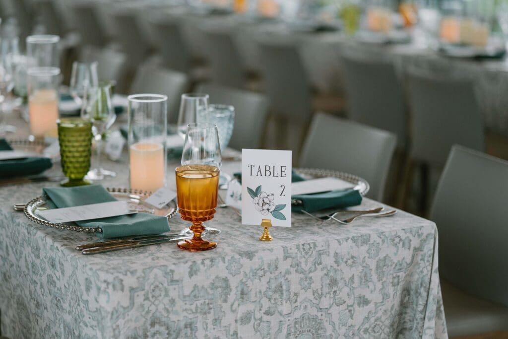 wedding reception details at arkansas museum of fine arts in little rock 