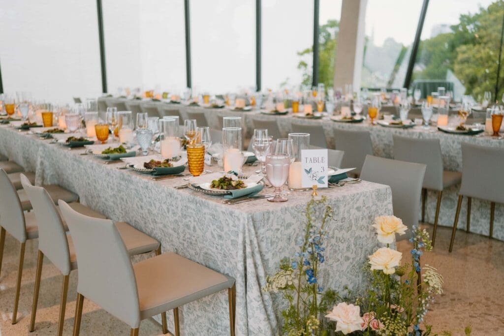 wedding reception details at arkansas museum of fine arts in little rock 