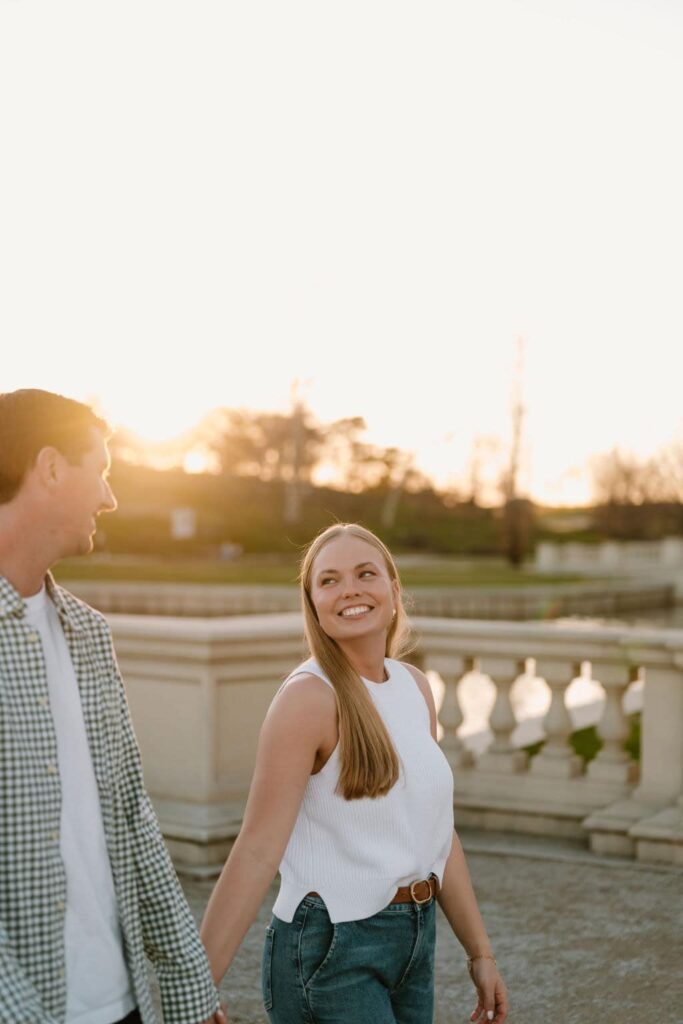 engagement pictures at grand basin forest park stl