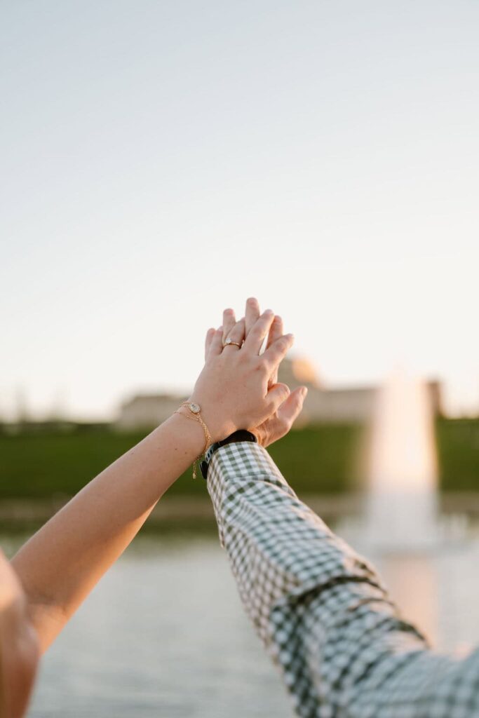 engagement pictures at grand basin forest park stl