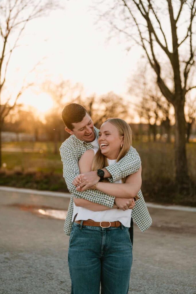 engagement pictures at grand basin forest park stl