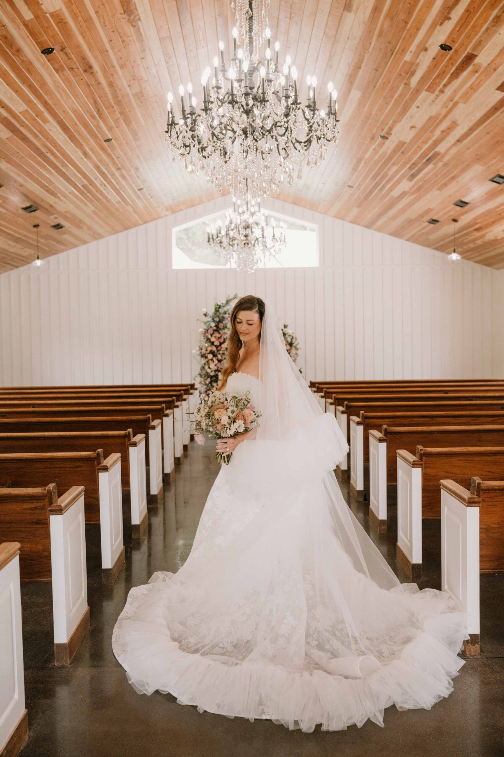 romaine valley wedding venue chapel st louis mo