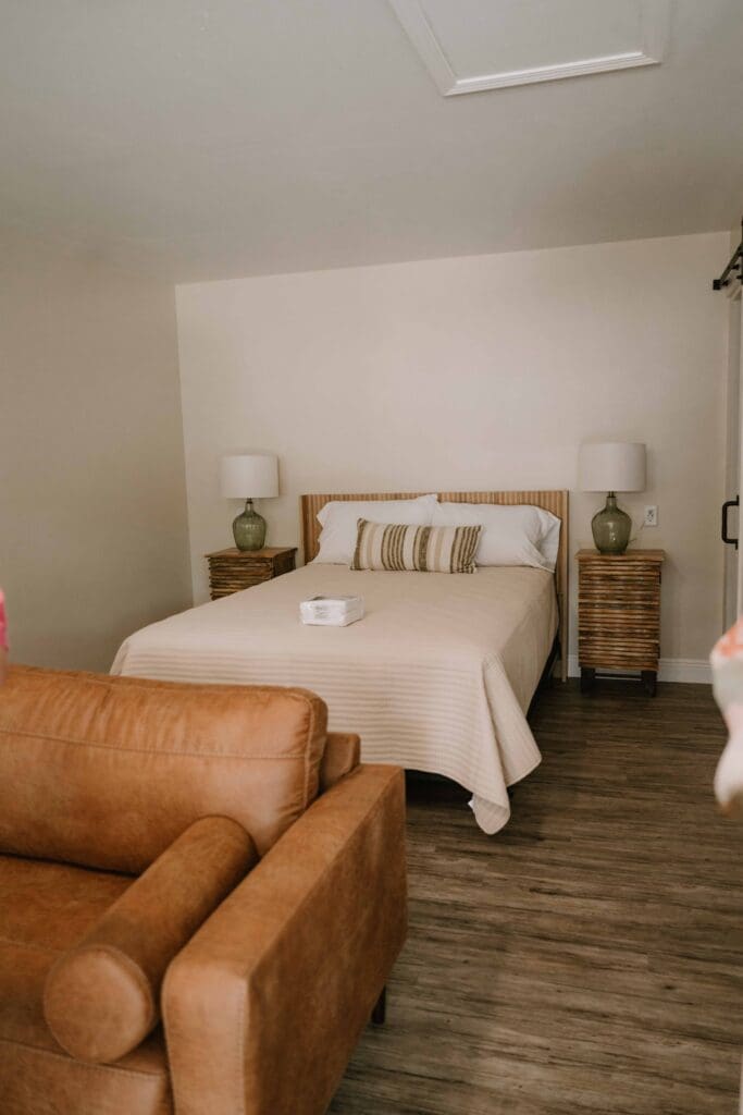 romaine valley wedding venue lodging st louis mo